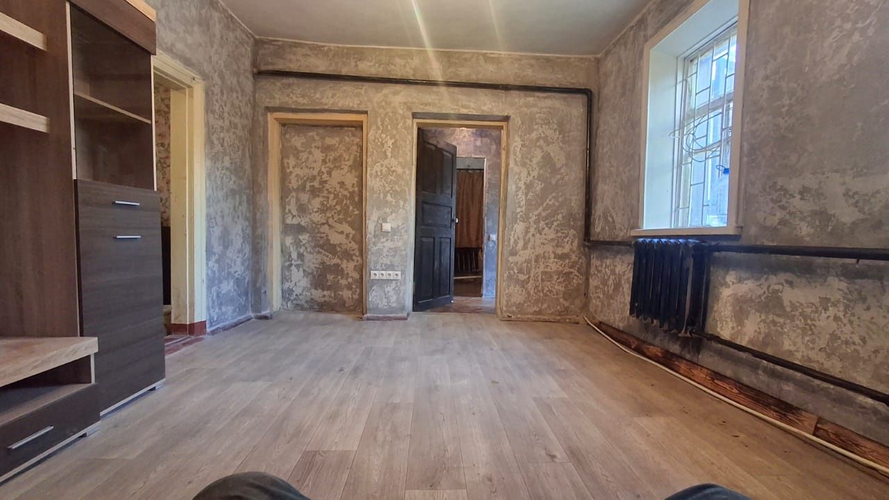 Продам 1/2 Дома на Колеусовской 9000$цена  снижена
