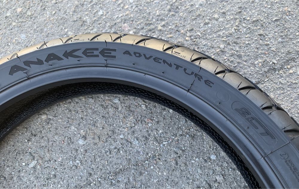 Мотошина Michelin Anakee Adventure 120/70 R19 одна