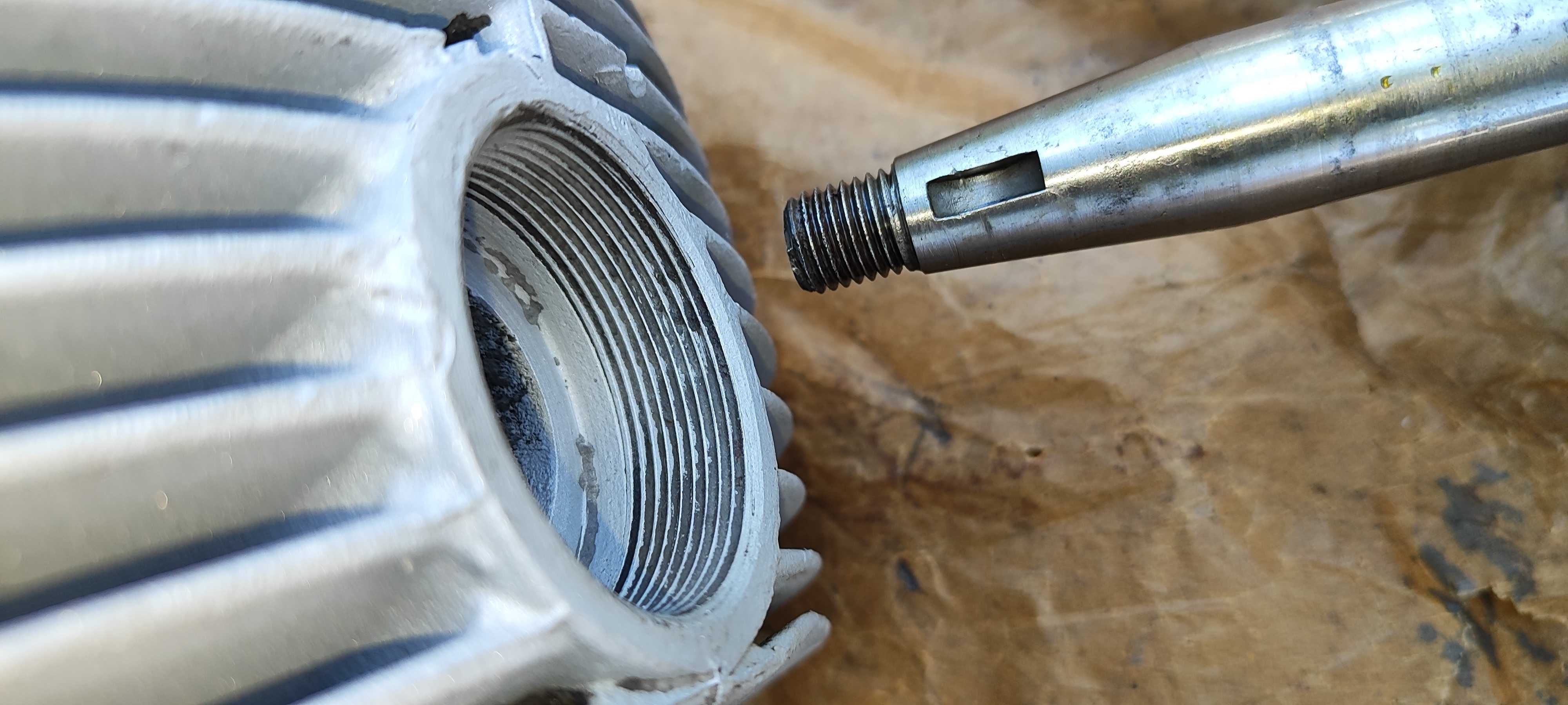 Cylinder wał po regeneracji SHL 175 silnik tłok ALMOT AK 20 S32 ZMD