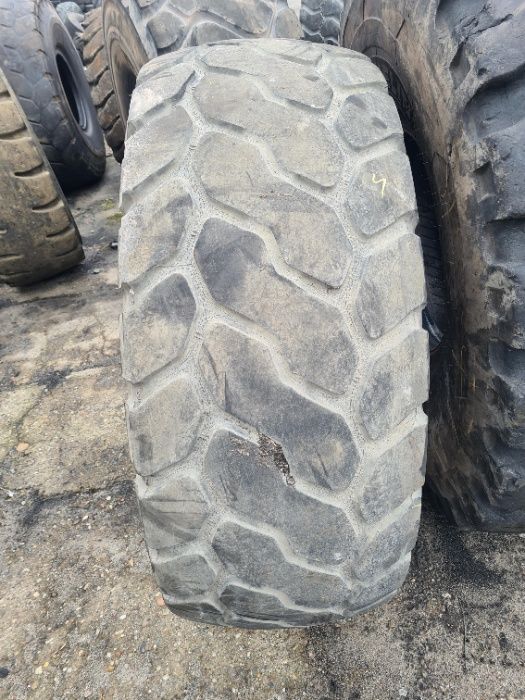 20.5r25 OPONA BRIDGESTONE VJT / 1 szt / 40 % bieżnika