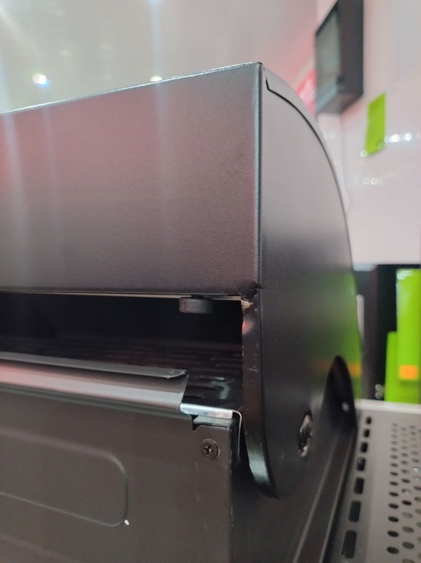 Solidny GRILL GAZOWY MIAMI EL FUEGO 3+1 żeliwo 11.5kW QUTLET Złożony !