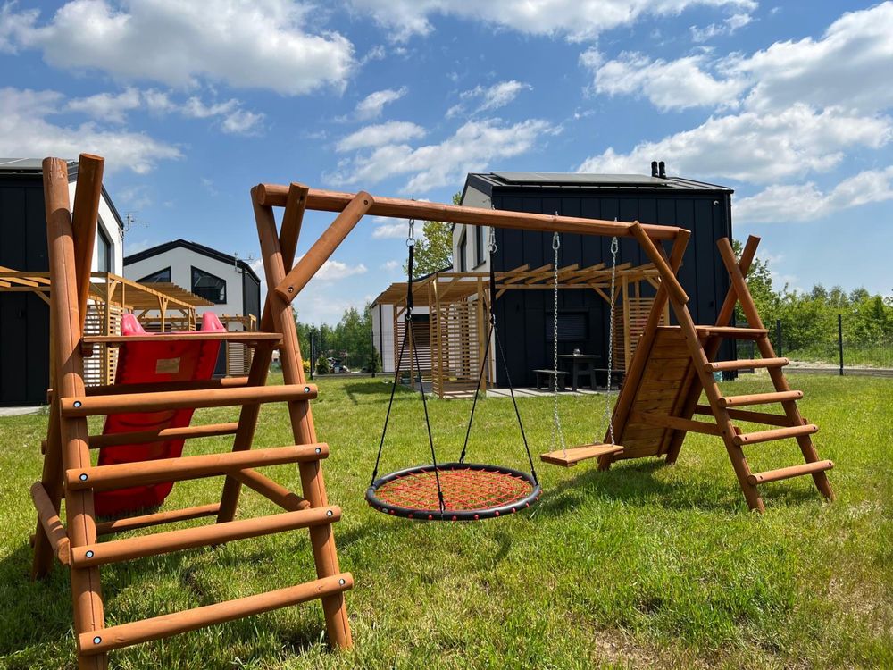 Sprzedam kompleks domków  letniskowych nad Jeziorem Nyskim