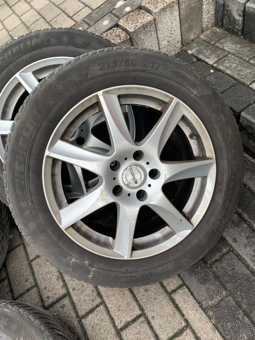 Felgi ENZO 17” + opony zimowe (z 2017 roku) michelin Apli. 5 215/60