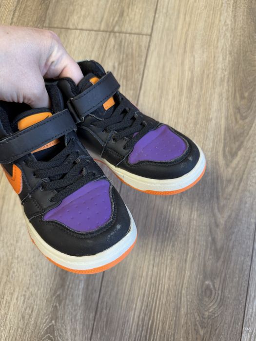 Кросівки 28р холодна осінь/весна