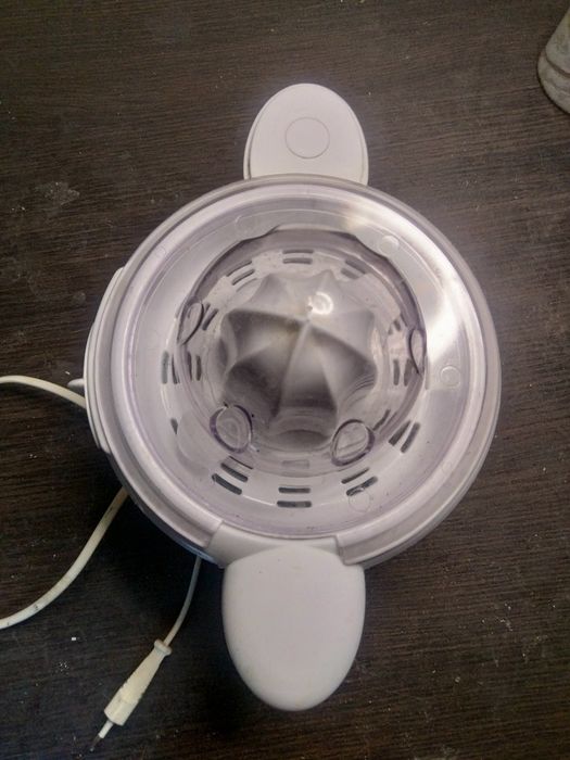 Соковыжималка Elenberg