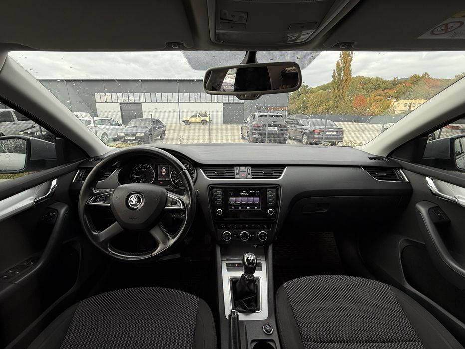 Skoda Octavia A7 2014 1.6 дизель 6-ступка