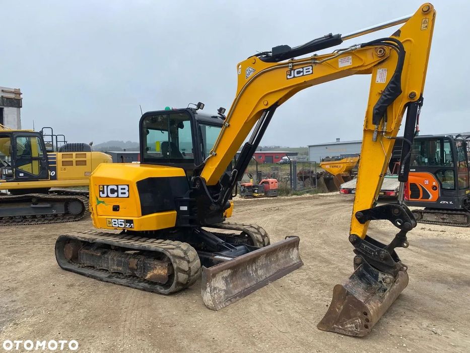JCB 85Z-1  Koparka gąsienicowa JCB 85Z-1