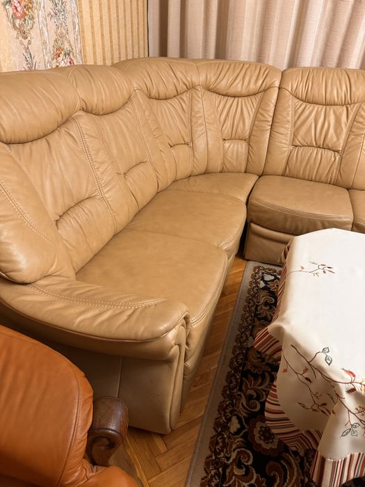 Skorzana sofa rogowa z funkcja spania