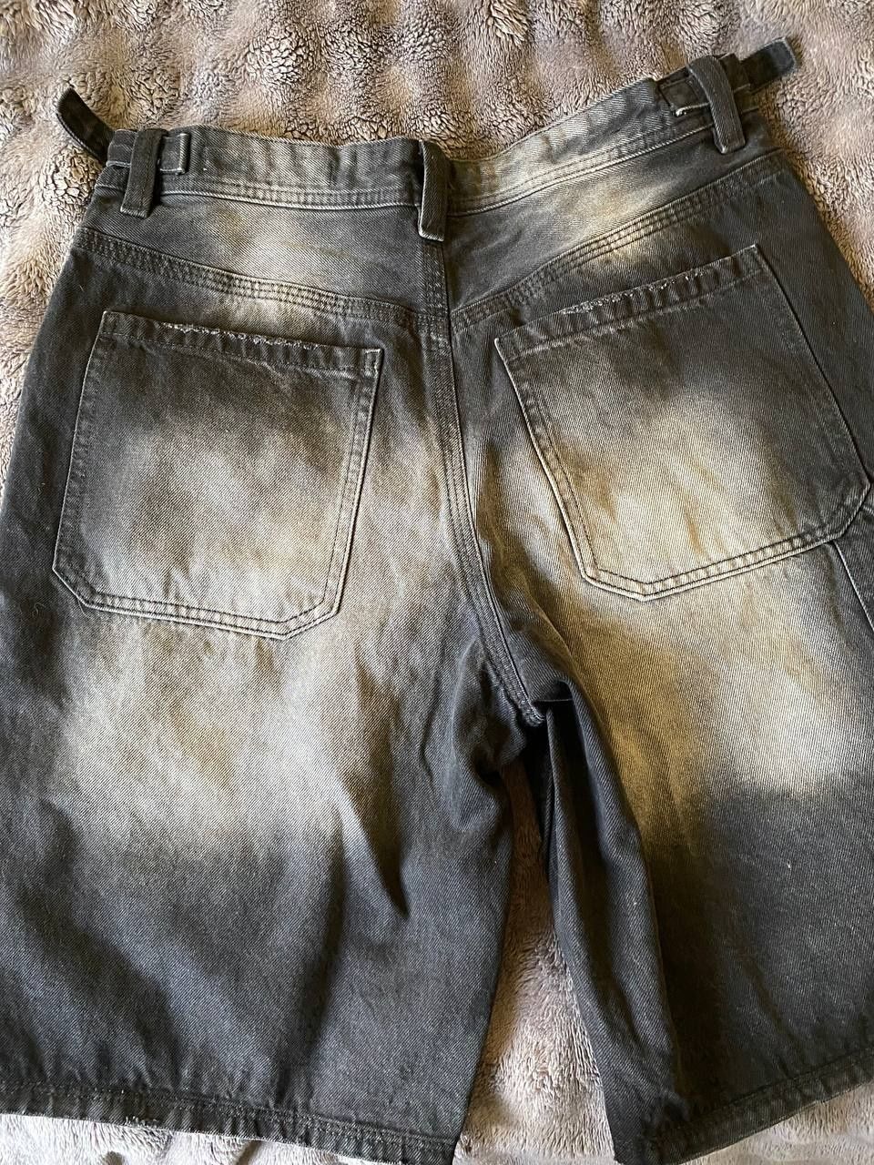Продам джинсові шорти Bershkа. Широкі. Нові