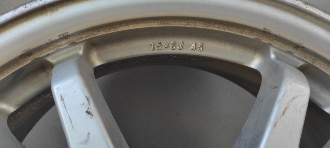 Felgi Prius 30 oryginalne
