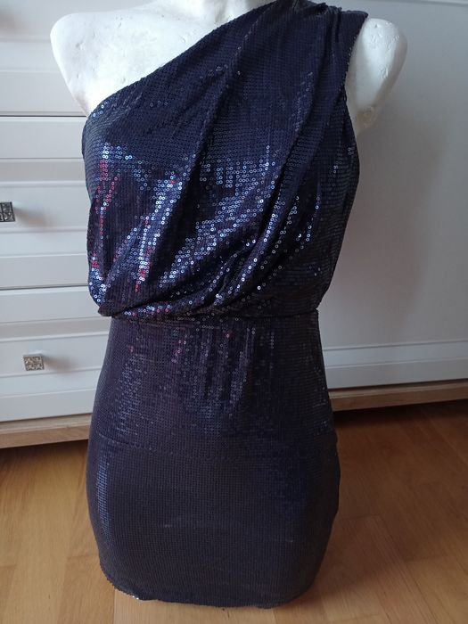 Sukienka cekinowa sylwestrowa S