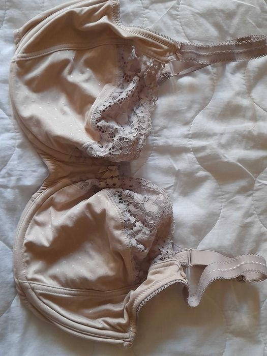 Бюстгальтер  фирмы M&S