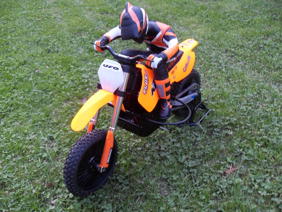 Dirtbike MOTOCYKL 1:4 Model  Sterowany RC  Bezszczotkowy