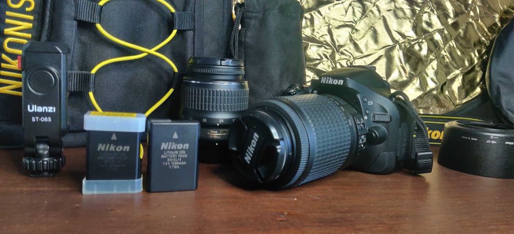 Nikon 5200 +2 Lente + refletor + mochila + suporte para telefone +2 ba