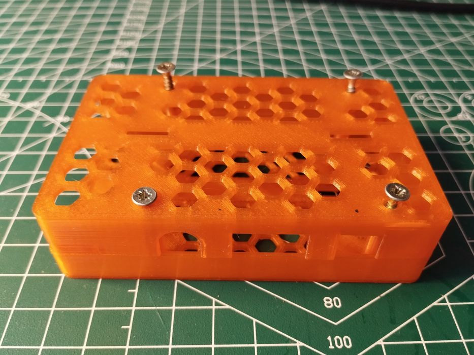 Корпус Raspberry Pi 3 B+