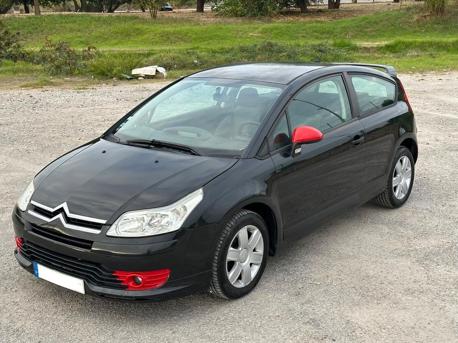 C4 Coupé apenas 97 mil KMS