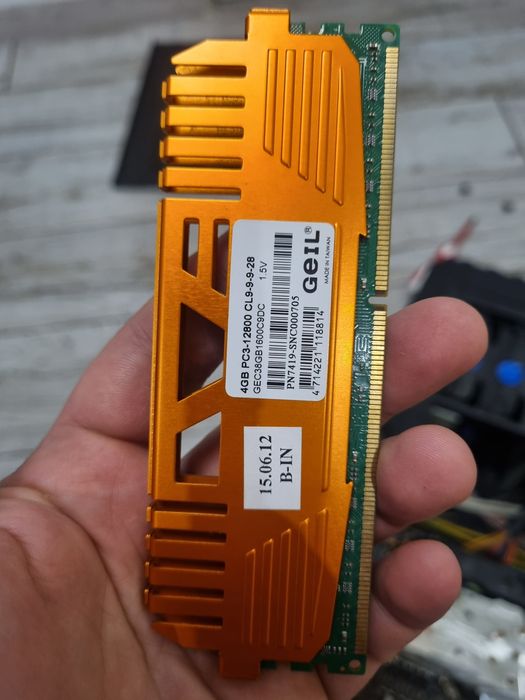 Samsung 24″ монітор  C24FG73FQI з ПК  і5 2500к hd 7850