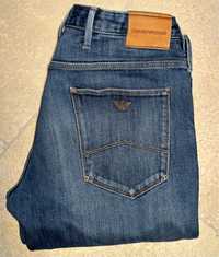 Мужские джинсы Emporio Armani в размере 33 (50/L) (Burberry, Versace)