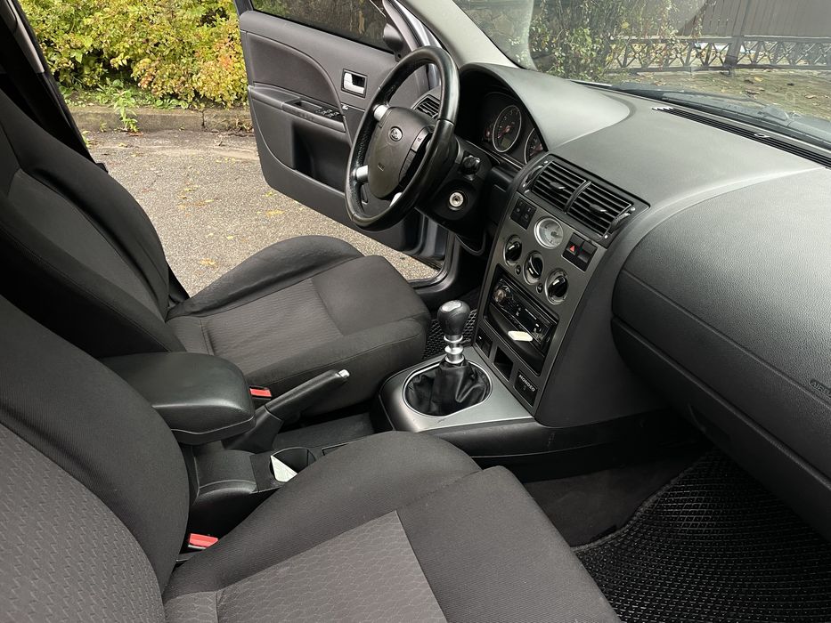Ford mondeo 3 1,8 газ/бензин