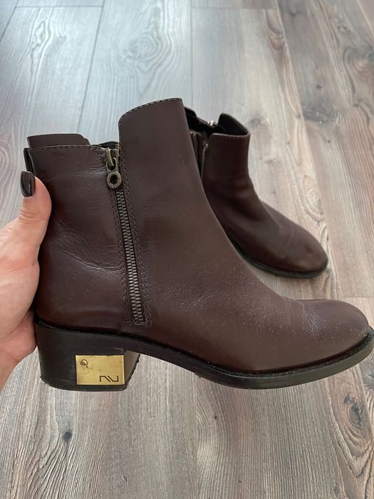 Зимові жіночі шкіряні черевики