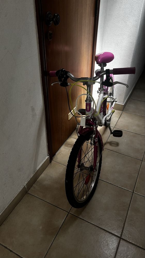 Bicicleta Menina Rosa otimo estado