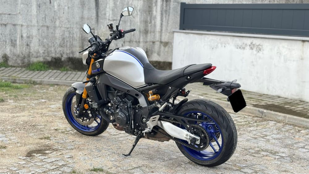 YAMAHA MT-09 SP