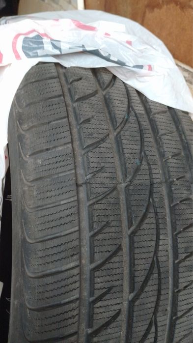 Шини Powertrac Snowstar 235/45/18