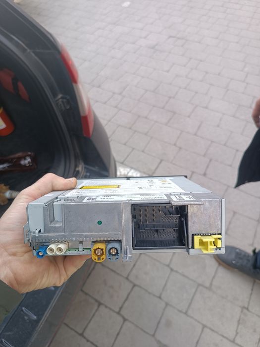 5e0035043d mib Harman 
5e0035043 mib2 Harman 

5E0919606