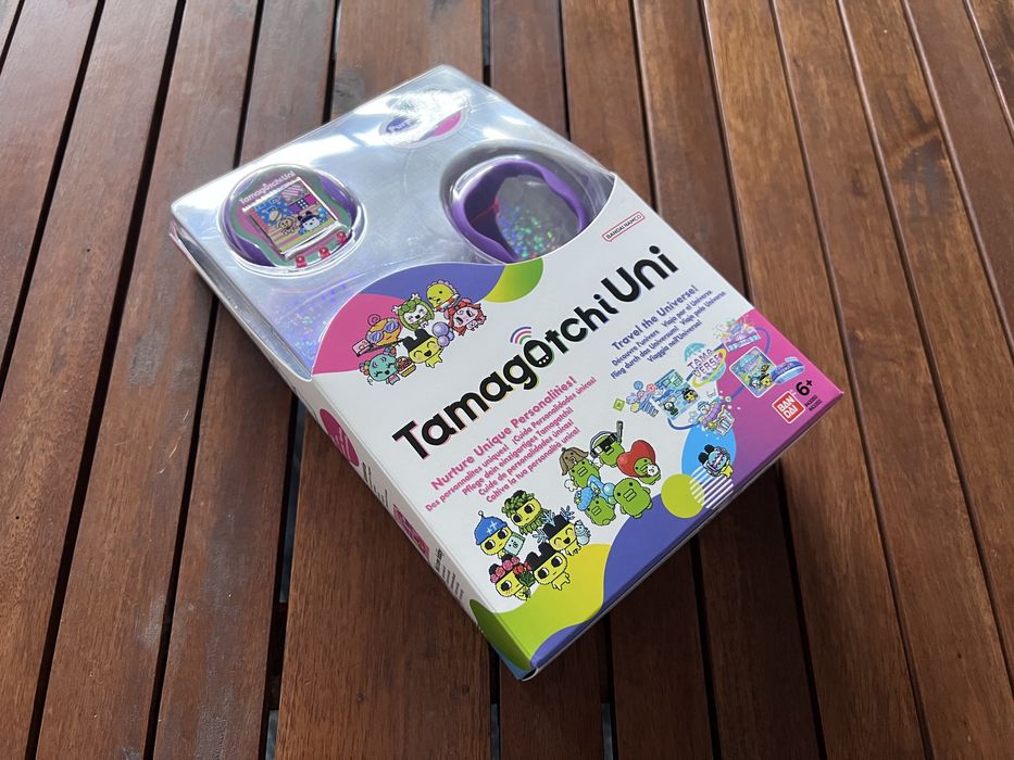Tamagotchi Uni da Bandai, novo, original e selado