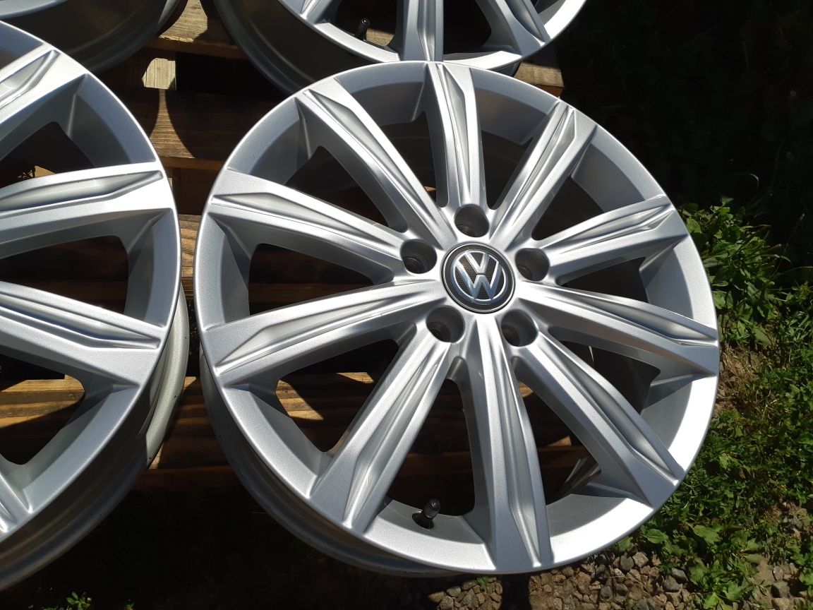 Диски R17 5 112 VW Caddy Touran Golf 5x112