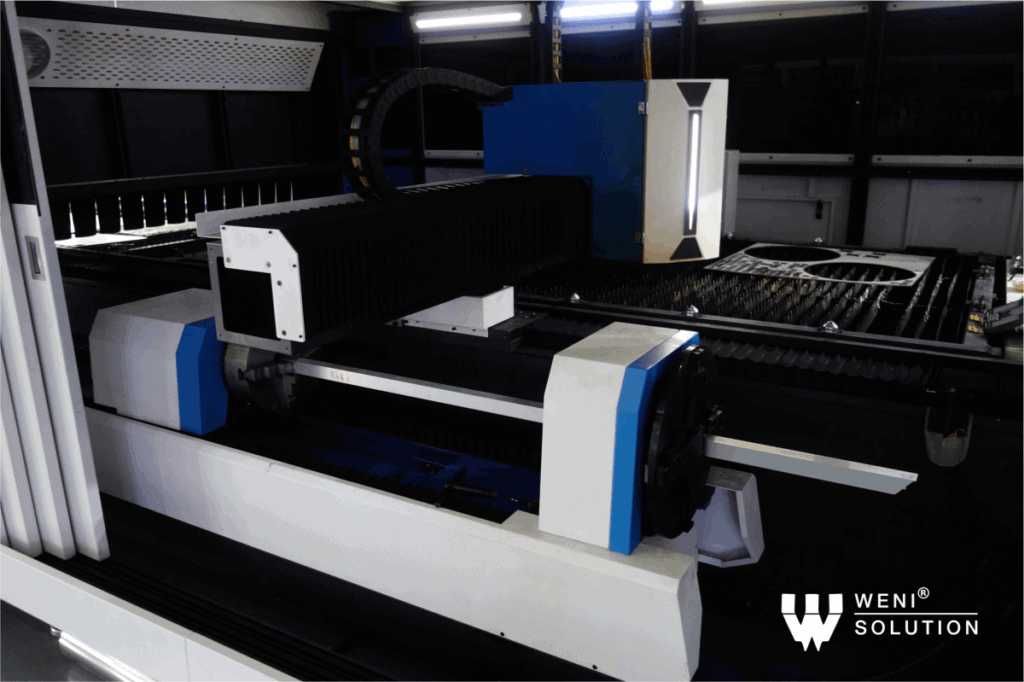 Wycinarka laserowa fiber do rur i arkuszy Weni 3015HM 6kW