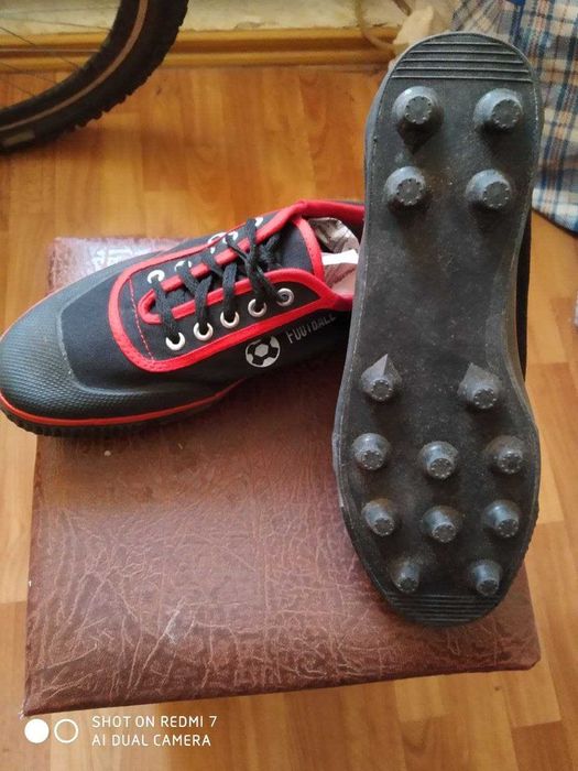 Кеды новые 46 идут на 45