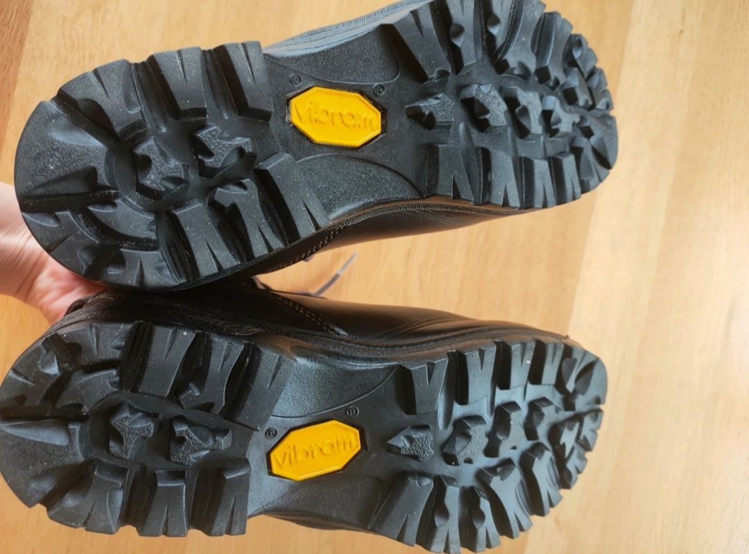 Buty myśliwskie, CRISPI roz 38 Gore-Tex Skóra Vibram Trekkingowe Górsk