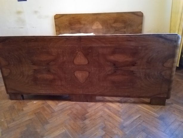 Łóżko drewniane do renowacji - antyk z lat 60