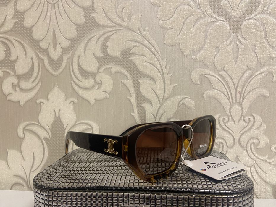 Нові окуляри селін