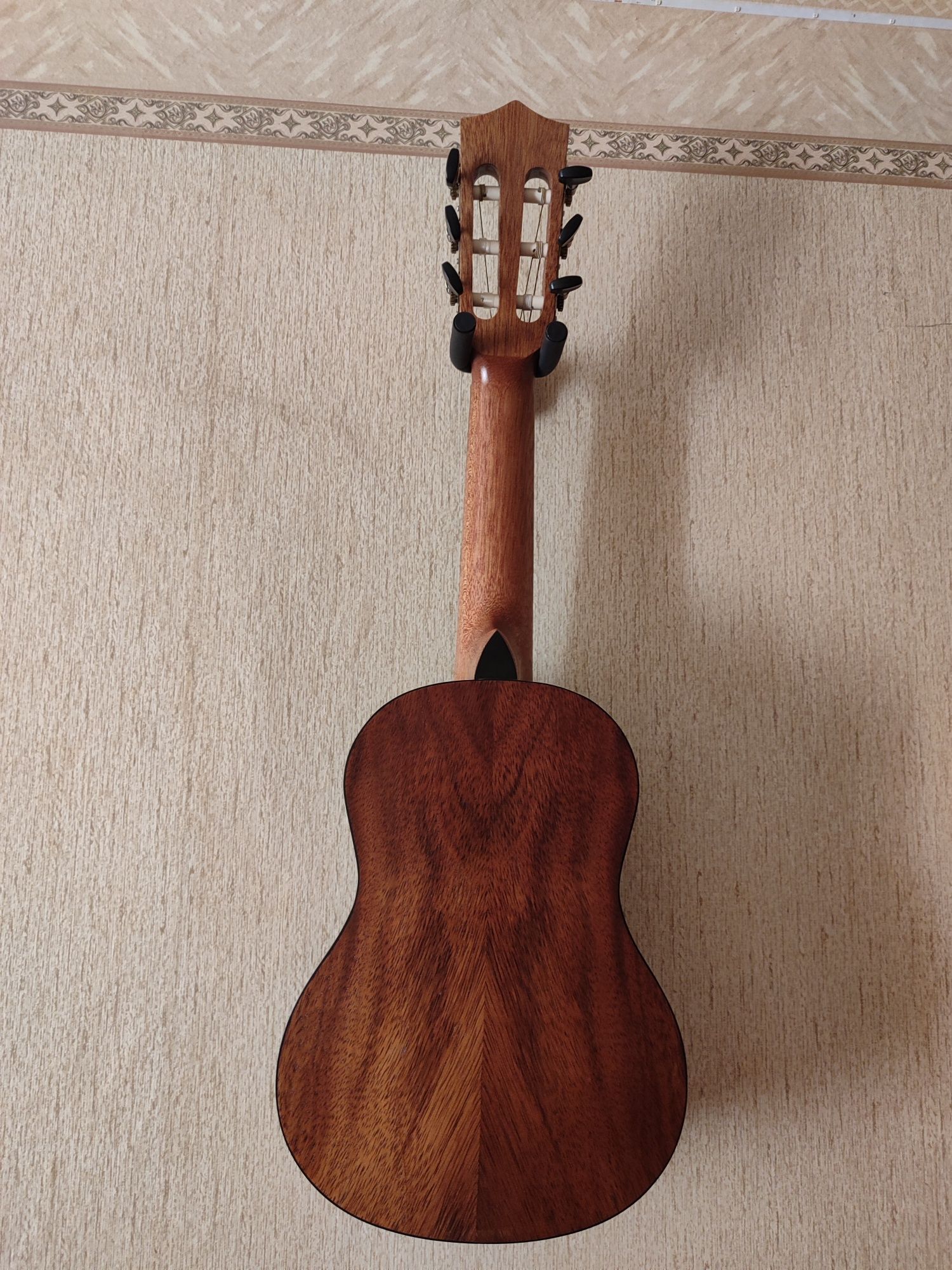Гіталеле Camwood CU-28T NS