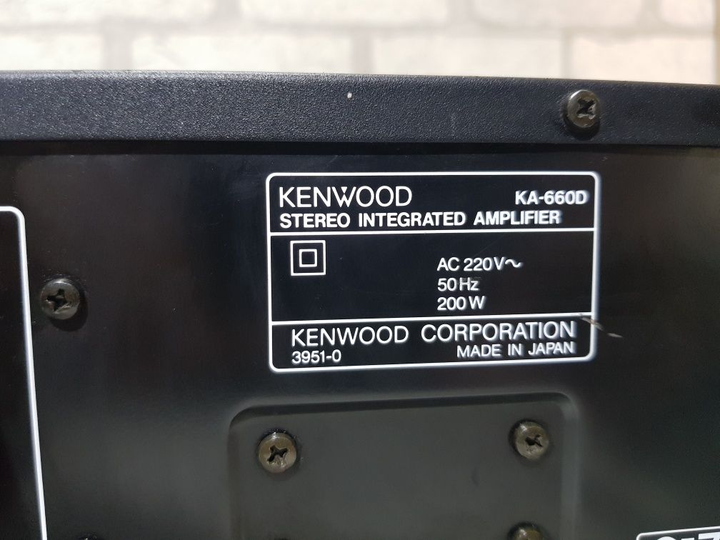 Стерео підсилювач/усилитель Kenwood KA-660D 2x100Вт б/у з Німеччини