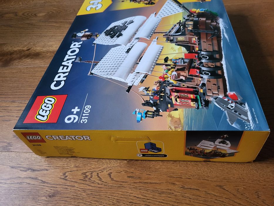 Lego 31109 statek piracki