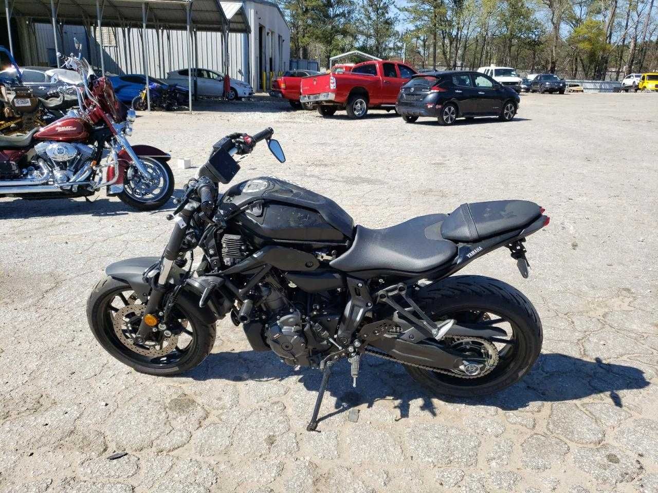 Yamaha MT07 2023