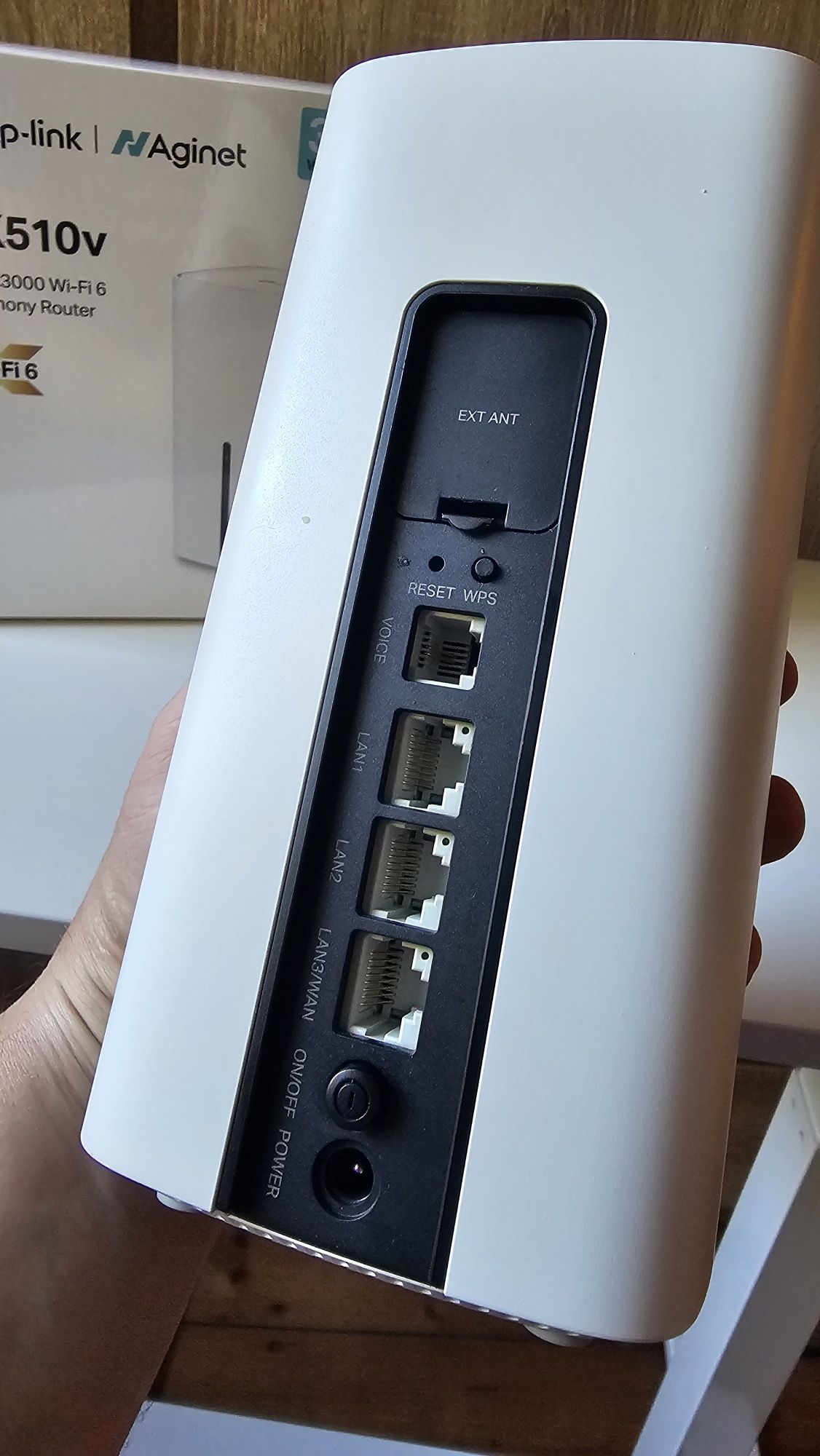 Router tp-link NX510v