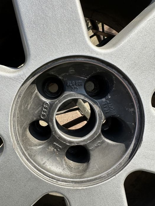 Alufelgi Ronal z Audi S3 5x100 michelin 225/50/17 et32