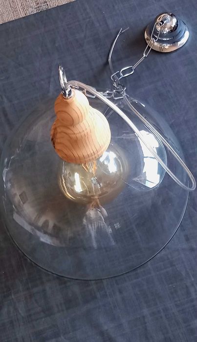 Candeeiro de teto suspenso + lâmpada a estrear