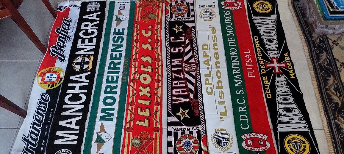 10 cachecois de futebol varios