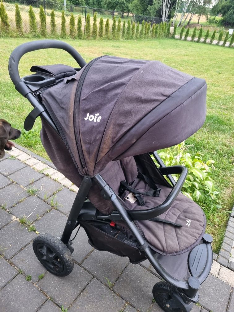 Wózek spacerowy Joie