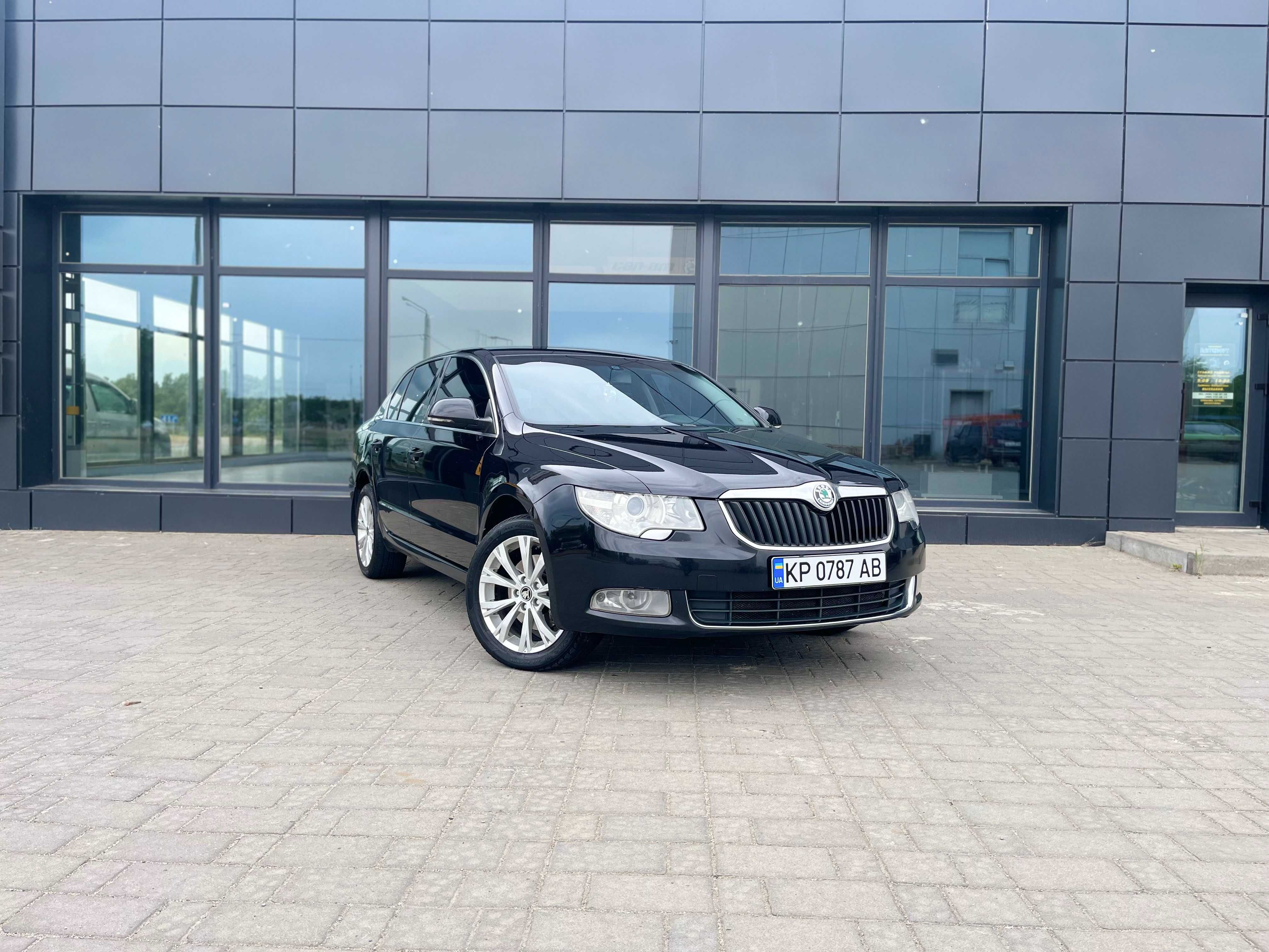 Skoda Superb Oficial