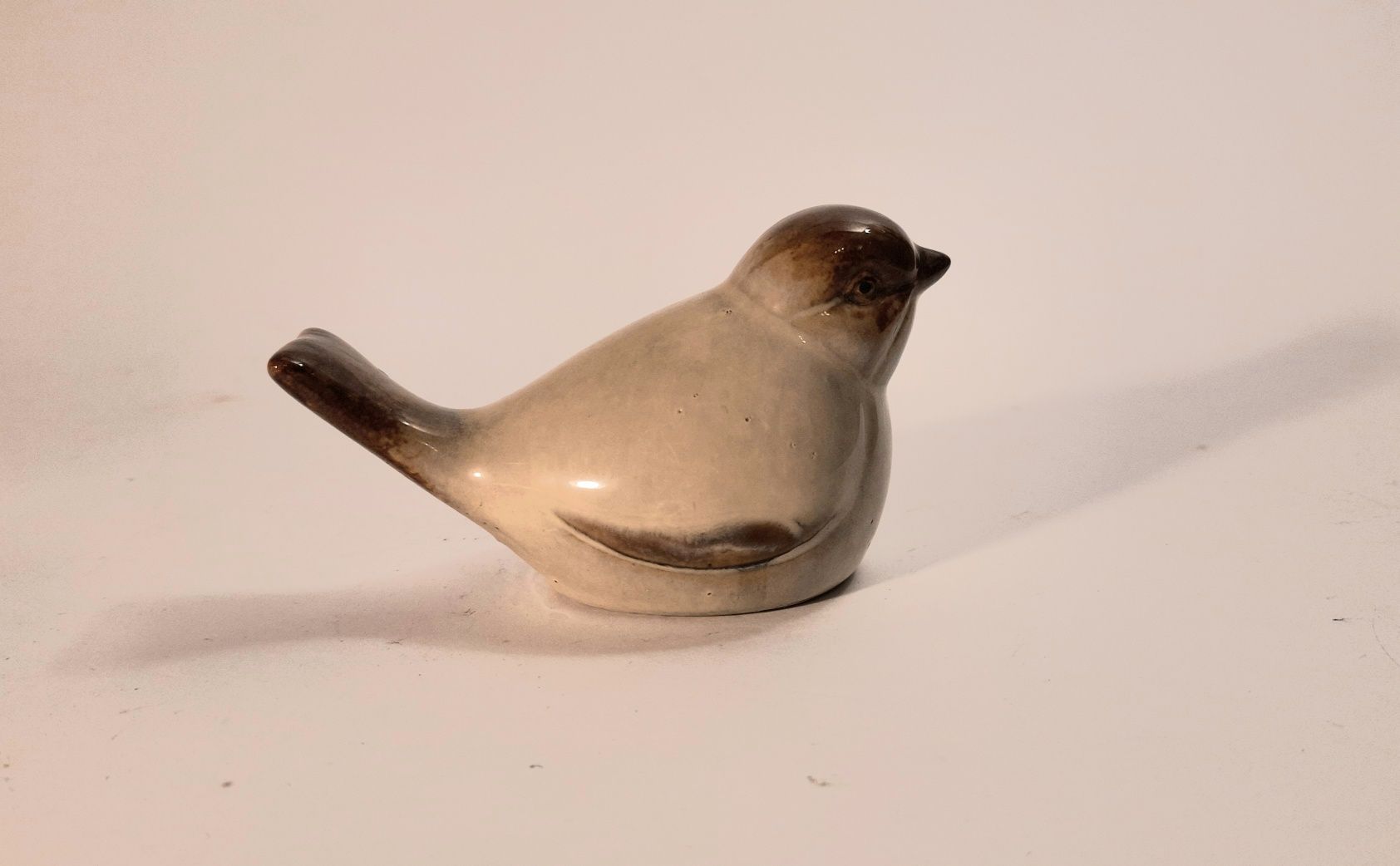 Ceramiczna zabytkowa figurka - ptaszek  - Vintage