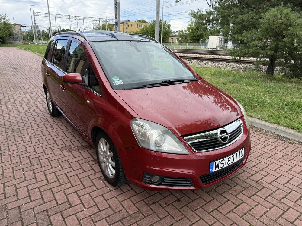 Opel Zafira Cosmo 1.9 120KM Bi-xenon, panorama, 7 osob