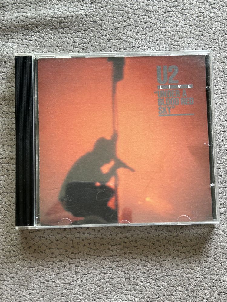 U2 - Under A Blood Red Sky (CD)