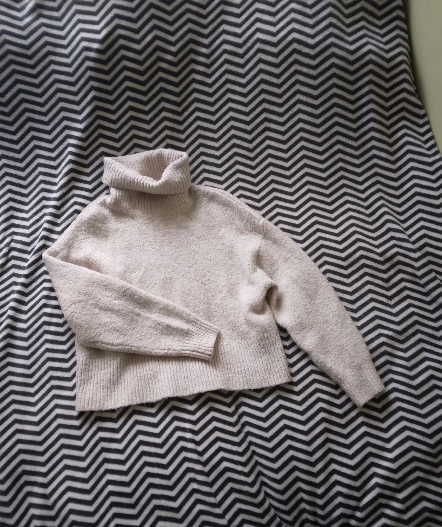 Damski beżowy sweter z golfem, wełna, alpaka H&M