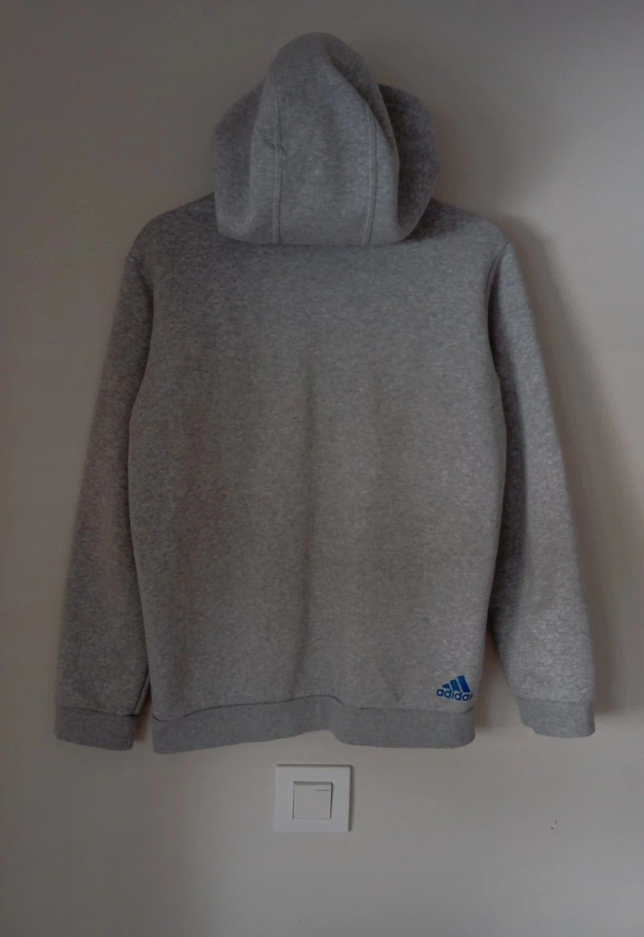 Casaco adidas com fecho